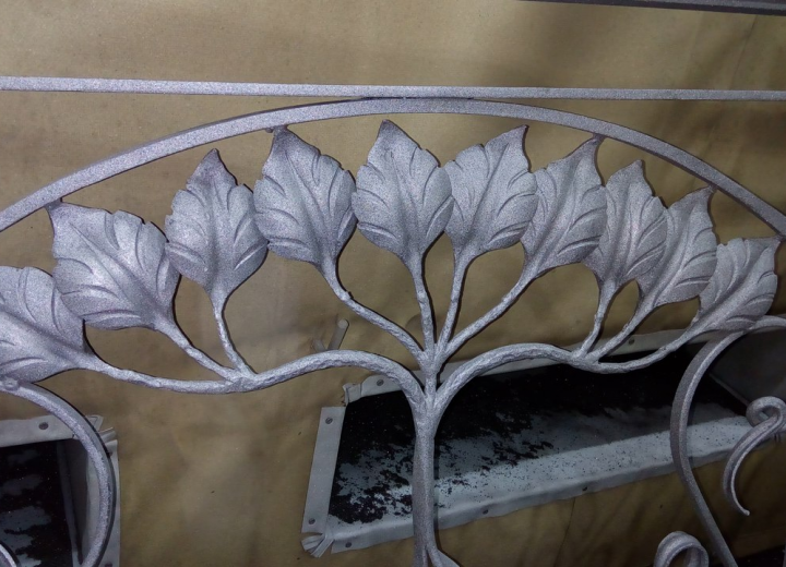 Пескоструйная обработка металлических изделий