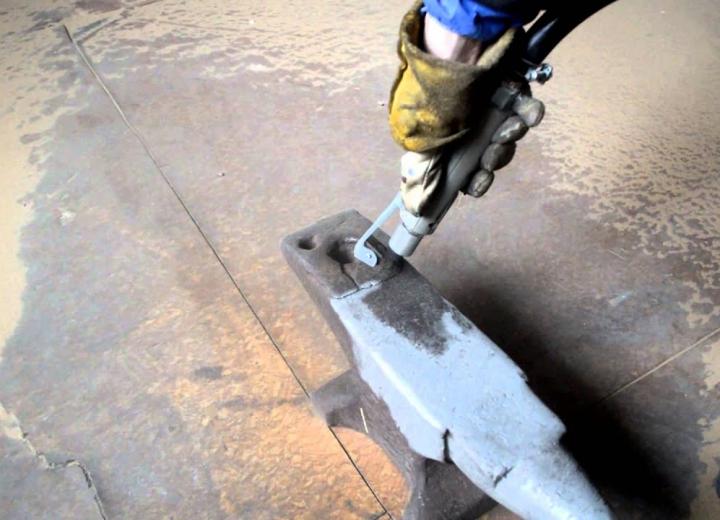 Пескоструйная обработка металлических изделий